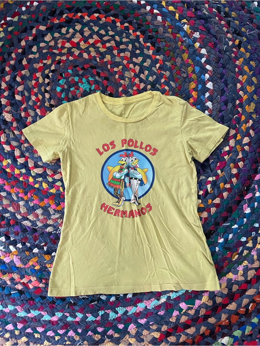 Los Pollos Hermanos Graphic Tee women’s small
